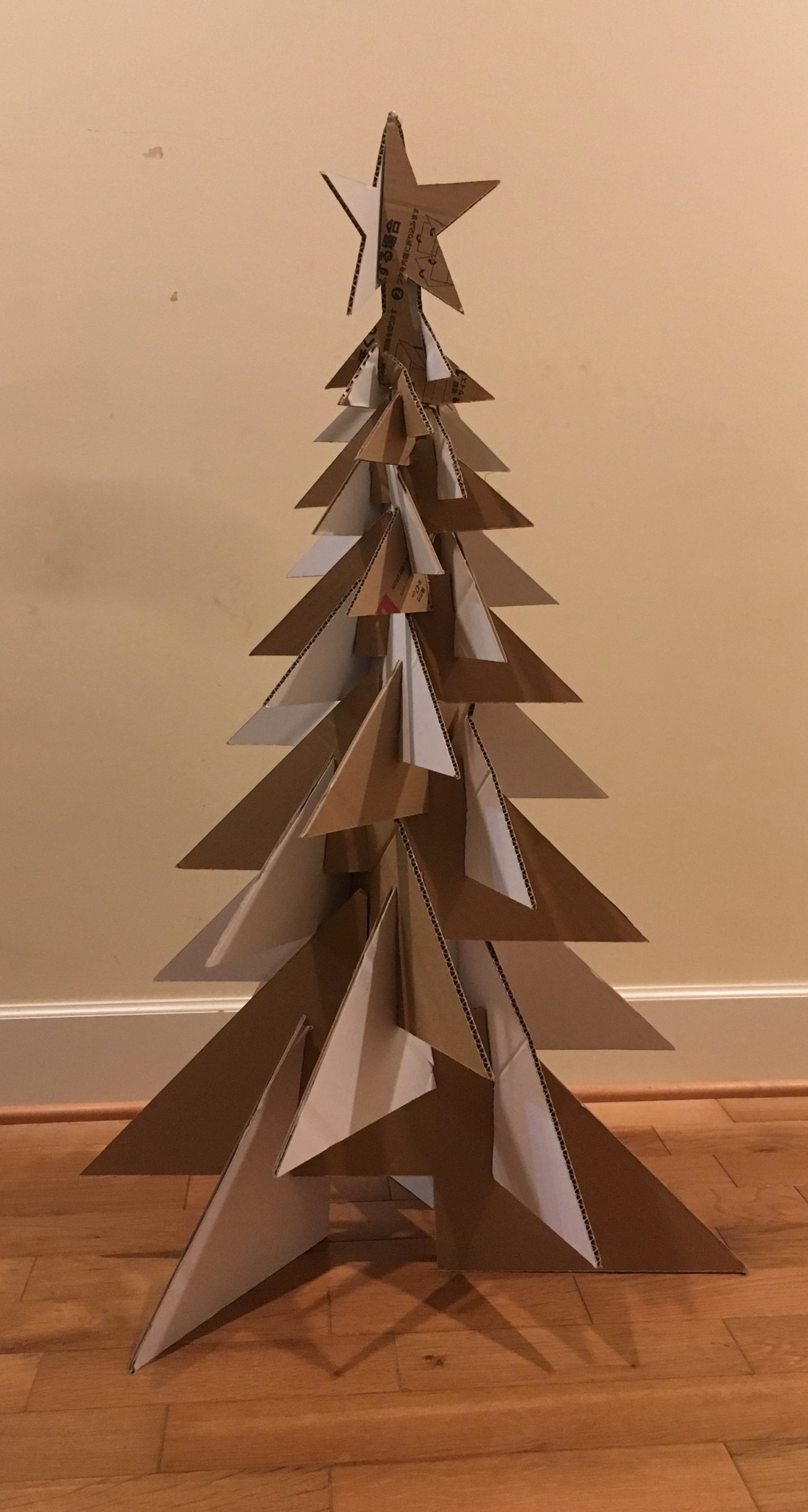 作り方 2 高さ1mのダンボールクリスマスツリーを作る 数学で遊ぶ Play With Math